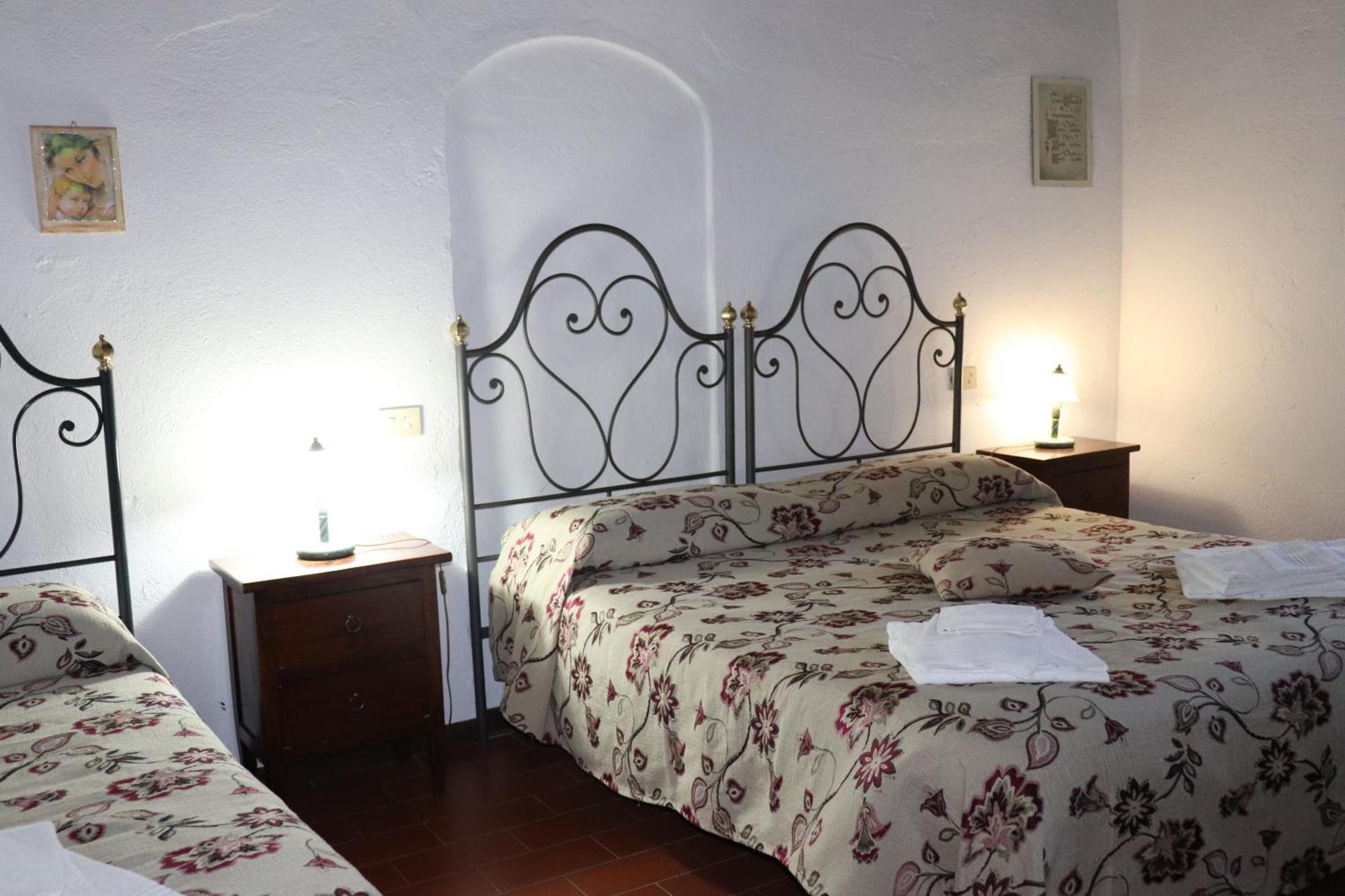 Badia Il Vingone Guest House Citta di Castello Ngoại thất bức ảnh